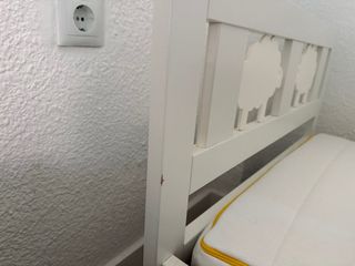 Cama infantil IKEA con colchón