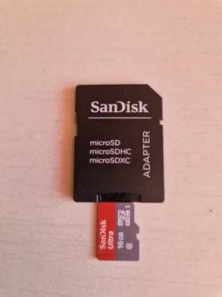 Tarjeta MicroSD SanDisk 16GB con Adaptador