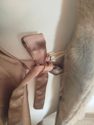 Abrigo vintage de piel de los años 80.