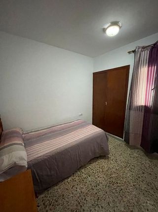 Piso en alquiler en Plaza de Toros - Santa Rita en Almería