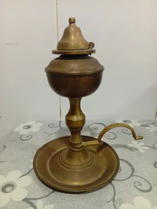 Candil antiguo de latón