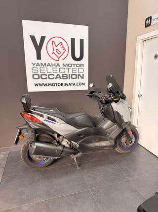 Yamaha XMAX 300 Maxi Scooter