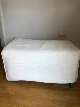 Cama plegable azul y gris