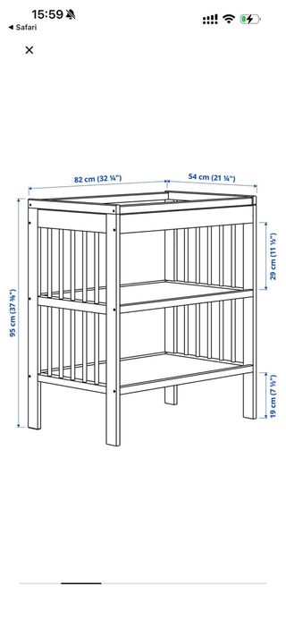 Cambiador de bebé blanco y colchón
