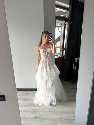 Vestido de Novia Romántico Beige/Blanco