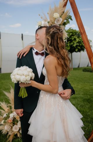 Vestido de Novia Romántico Beige/Blanco