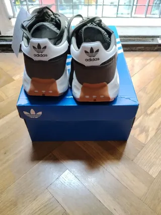 Zapatillas Adidas Retropy E5 Talla 42