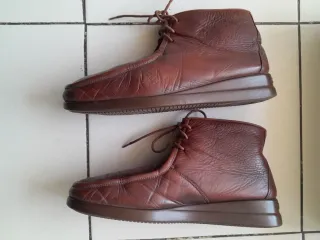 Botines Marrones Talla 40.en piel de calidad.