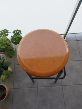 Taburetes madera y metal