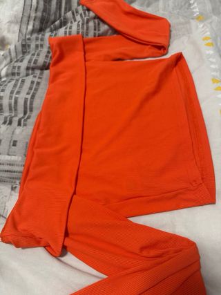 Top manga larga mujer naranja