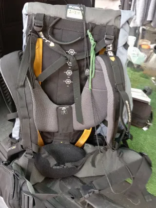 Mochila Forclaz 60L Gris/Azul