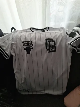 Camiseta Chicago Bulls Rayas,talla 14,16 años