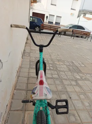 Bicicleta BMX
