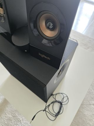 Altavoces Logitech Negros