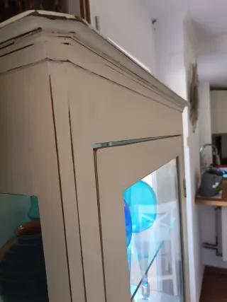 Mueble vitrina de salón o mueble vitrina