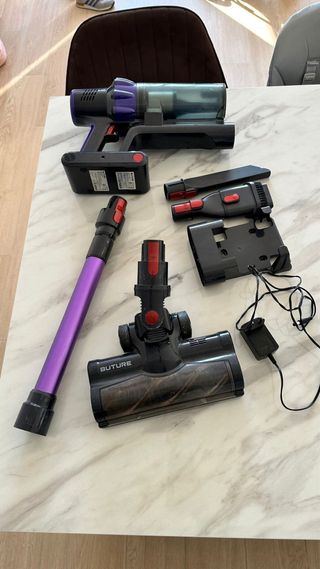 Aspiradora inalámbrica BUTURE