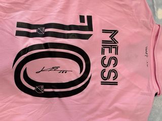 Dos Camiseta Messi N.10 con Firma