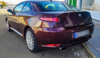 Alfa Romeo GT 2005