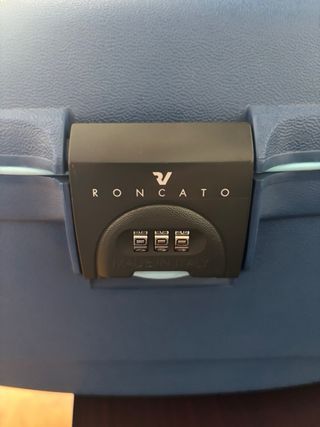 Neceser Roncato azul  - nuevo