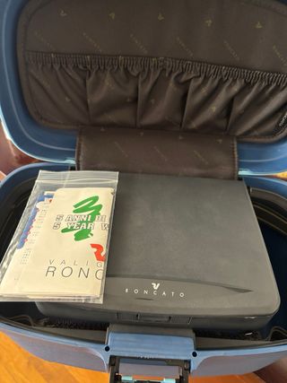 Neceser Roncato azul  - nuevo