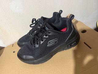Zapatillas Skechers Antideslizantes Negras