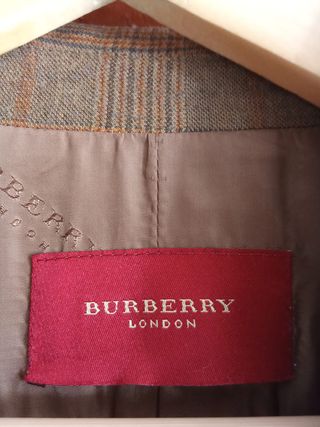 Americana Burberry cuadros marrón y naranja