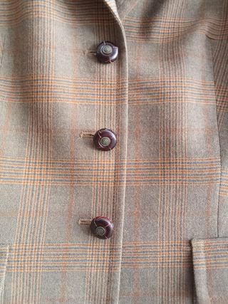 Americana Burberry cuadros marrón y naranja