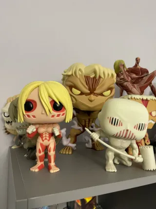 Collezione personale Attack On Titan Funko pops, A