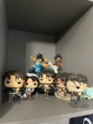 Collezione personale Attack On Titan Funko pops, A