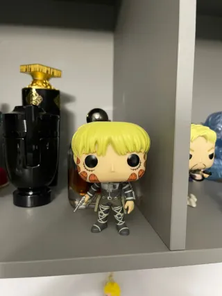 Collezione personale Attack On Titan Funko pops, A