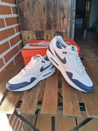 Nike Air Max 1 Essential FZ5808-017
