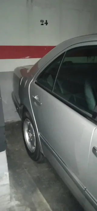 Mercedes-Benz E290 1997