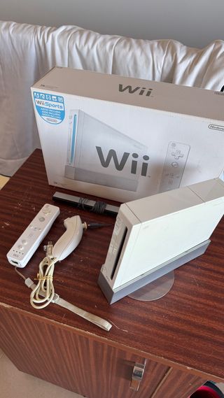 Consola Nintendo Wii Blanca + Mando + Nunchuk