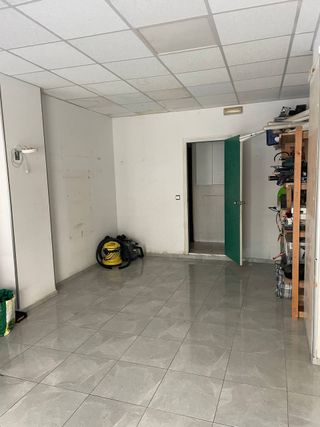 Local en Montornès del Vallès