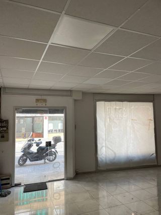 Local en Montornès del Vallès