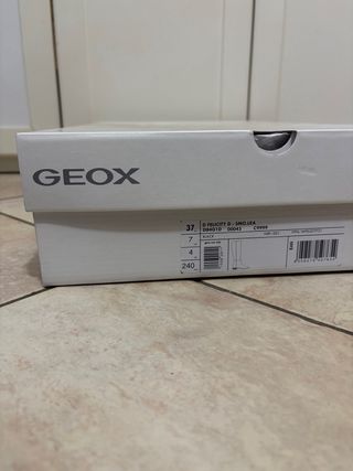 Stivali Geox Felicity pelle neri 37 nuovi