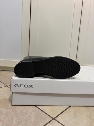 Stivali Geox Felicity pelle neri 37 nuovi