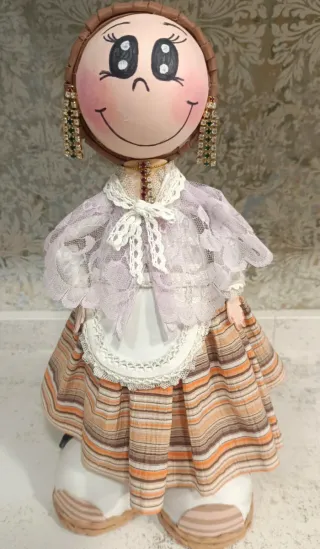 Muñeca fofucha artesanal