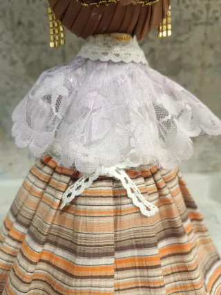 Muñeca fofucha artesanal