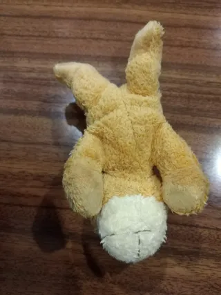 Peluche Nici com íman nas patas