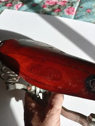 Sillín Cuero G.E.S Eíbar Antiguo Bicicleta