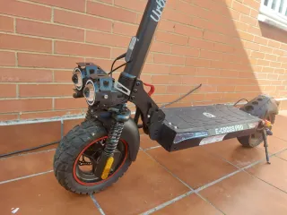 Patinete Eléctrico Urban Glide E-Cross Pro.