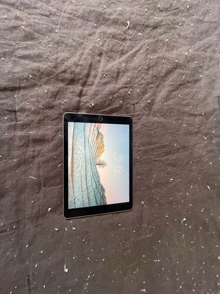 iPad Air 2 Plata con Teclado y Funda