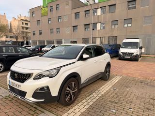Peugeot 3008 2019 Gasolina – Perfecto estado