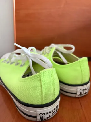 Converse verde lima