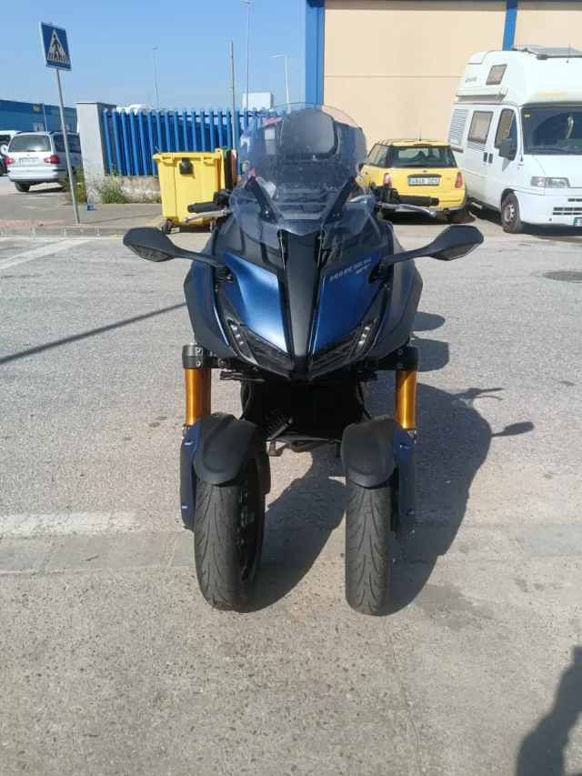 Yamaha Niken GT Touring