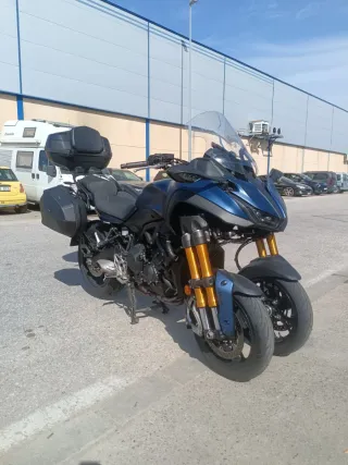 Yamaha Niken GT Touring