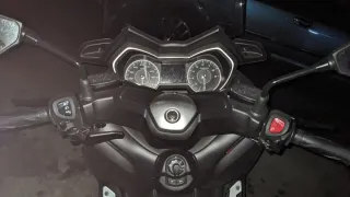 Yamaha X-MAX 400 Scooter Maxi