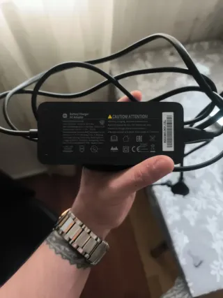 Cargador Patinete Eléctrico Xiaomi