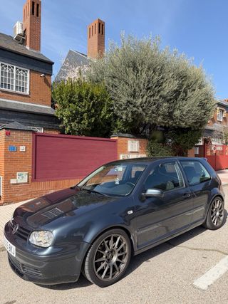 Volkswagen Golf 2001